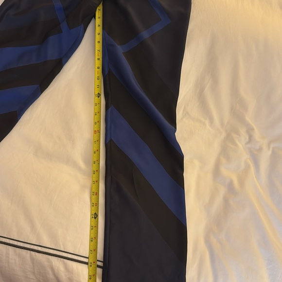 Burberry silk trousers - Picture 7 of 8